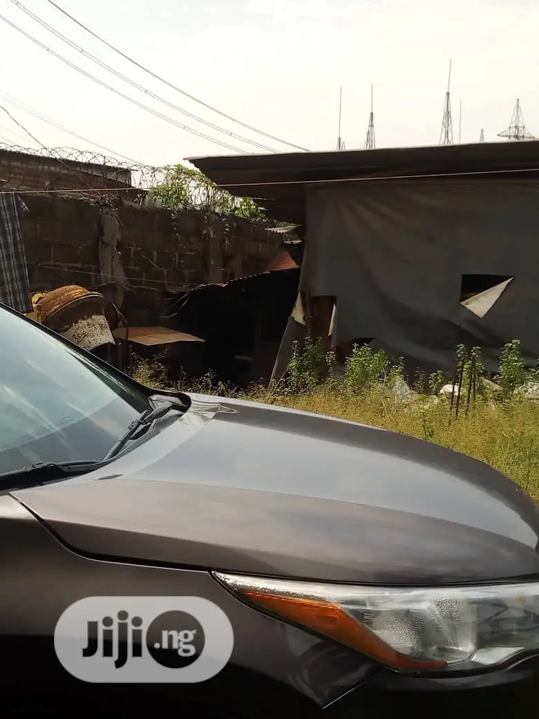 3bdrm Block of Flats in Surulere for Sale in Surulere