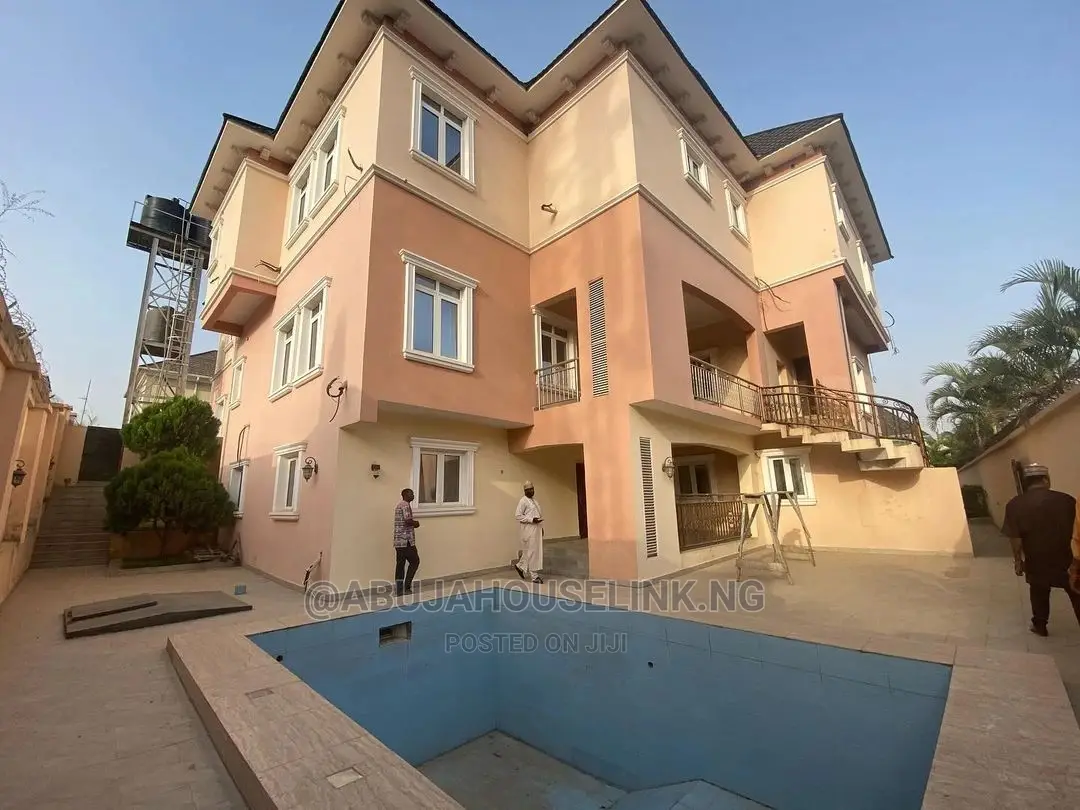 Furnished 6bdrm Duplex in Gwarimpa Estate, Gwarinpa for sale in Gwarinpa
