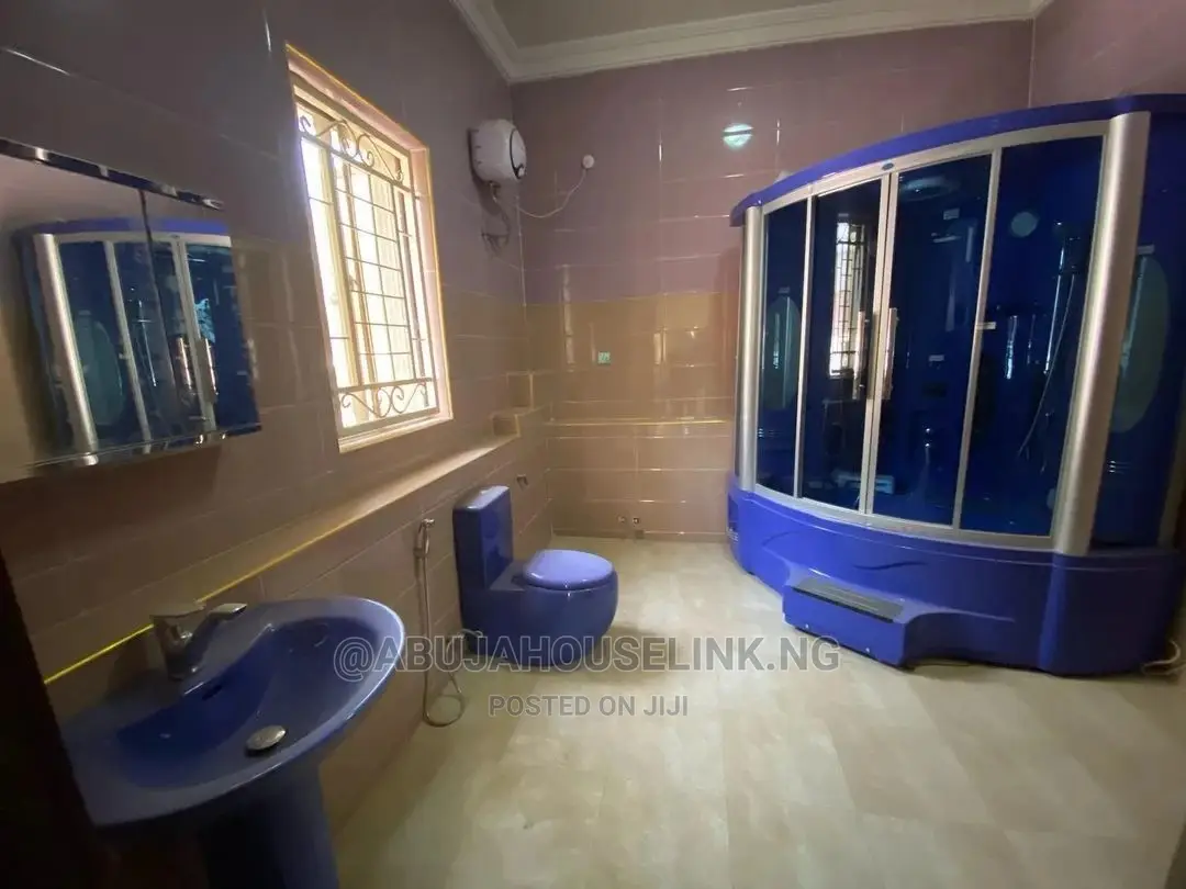 Furnished 7bdrm Mansion in Gwarinpa for sale in Gwarinpa