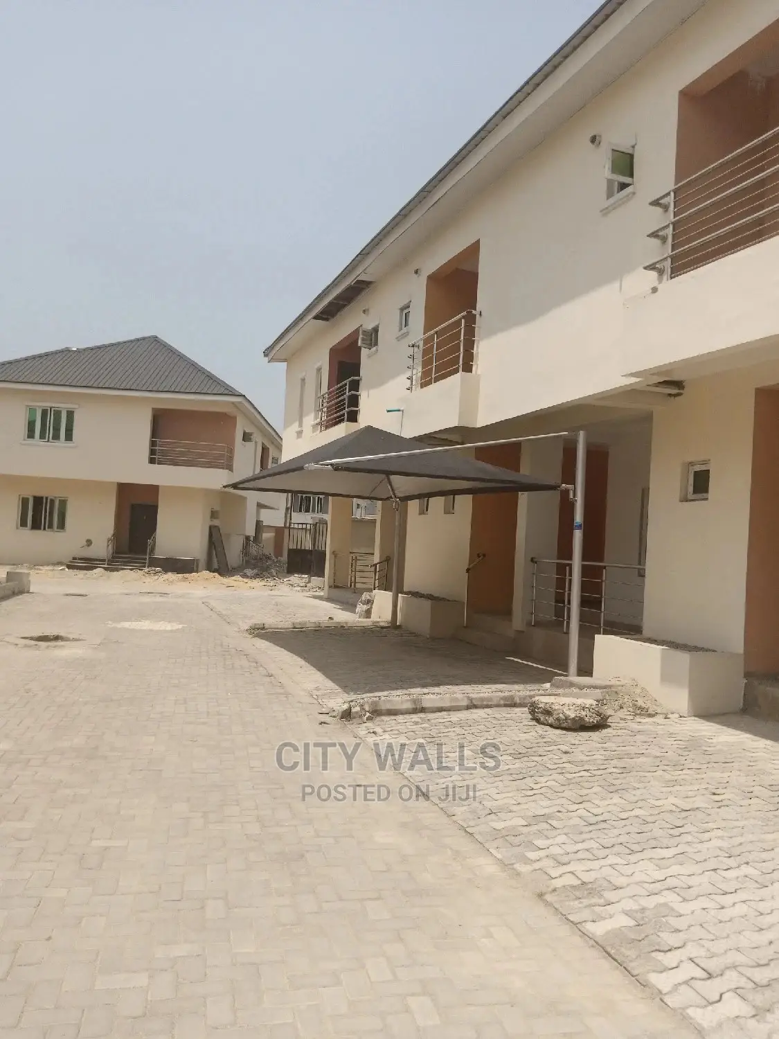 3bdrm Townhouse / Terrace in Ikate for rent in Ikate