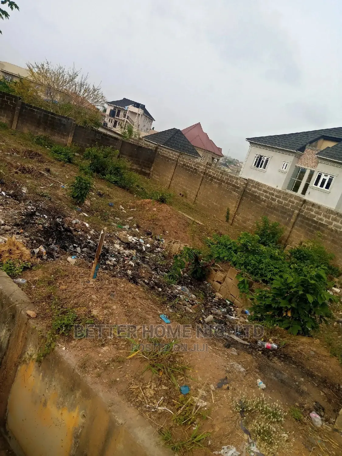 For Sale a Plot of Land With Register Survey in Oluyole