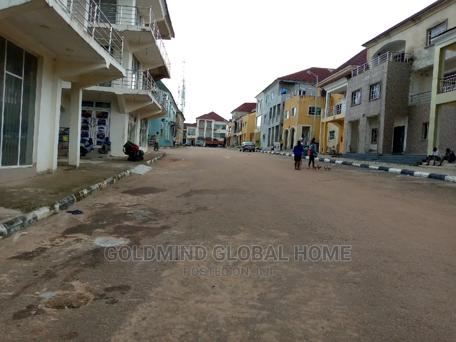 Shops/Offices/Warehouse for Sale in Abuja Dubai Int'l Market in Kaura