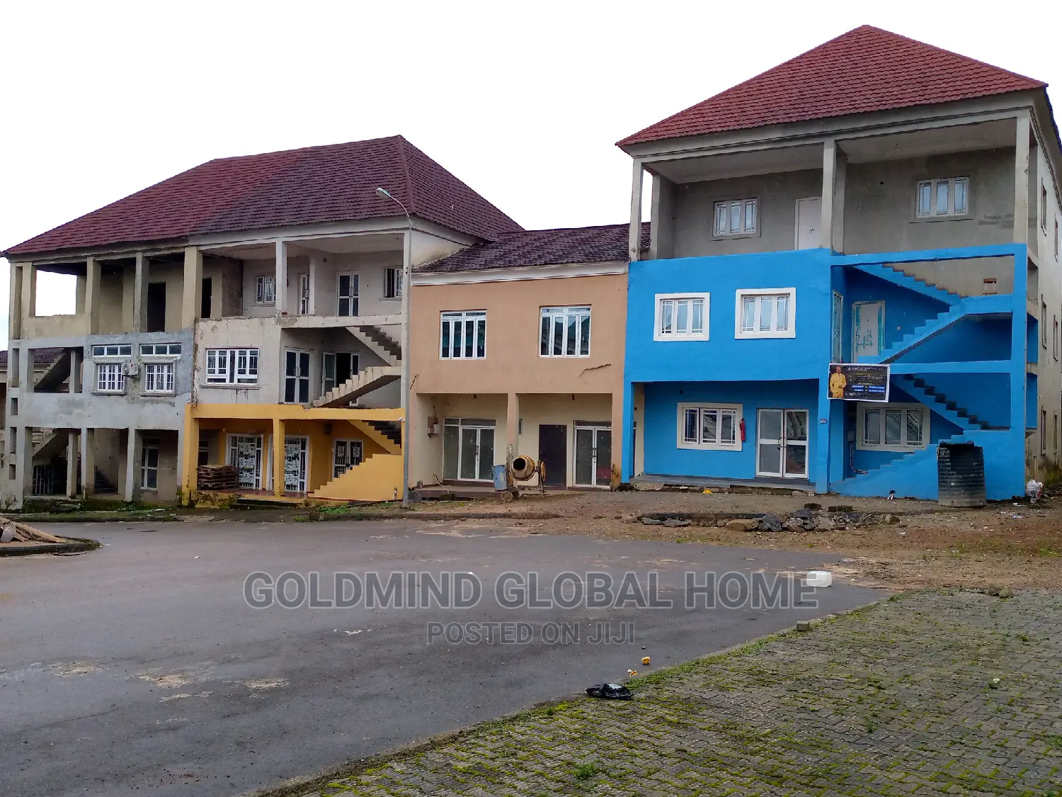 Retail Shop for Sale in Abuja Dubai Int'l Market in Kaura