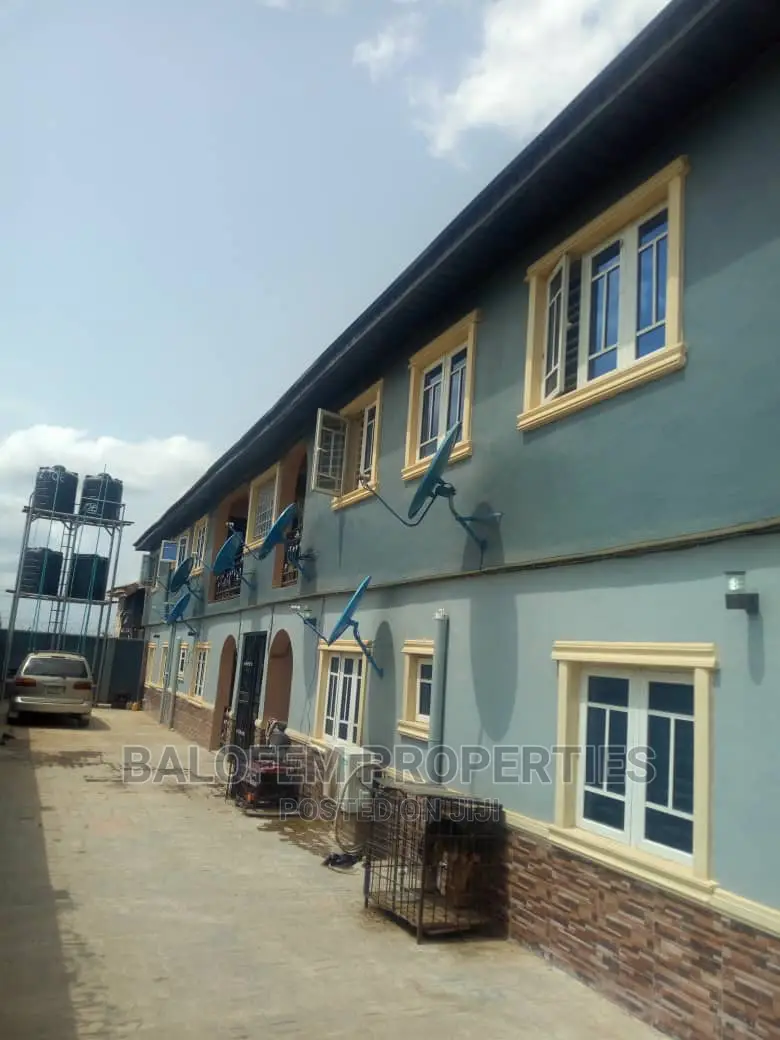 House for Sale at Olomore Abeokuta Ogun State in Abeokuta North