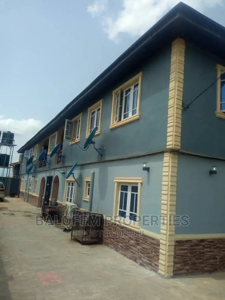 House for Sale at Olomore Abeokuta Ogun State in Abeokuta North