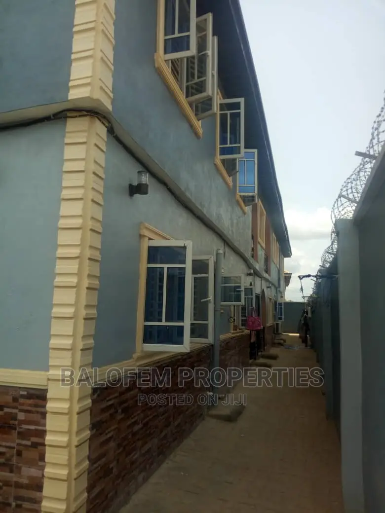 House for Sale at Olomore Abeokuta Ogun State in Abeokuta North