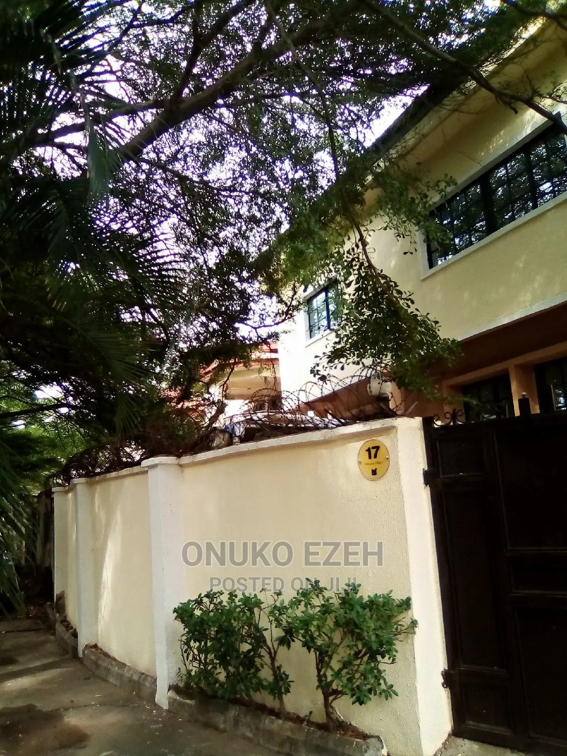 5bdrm Duplex in Maitama for sale in Maitama