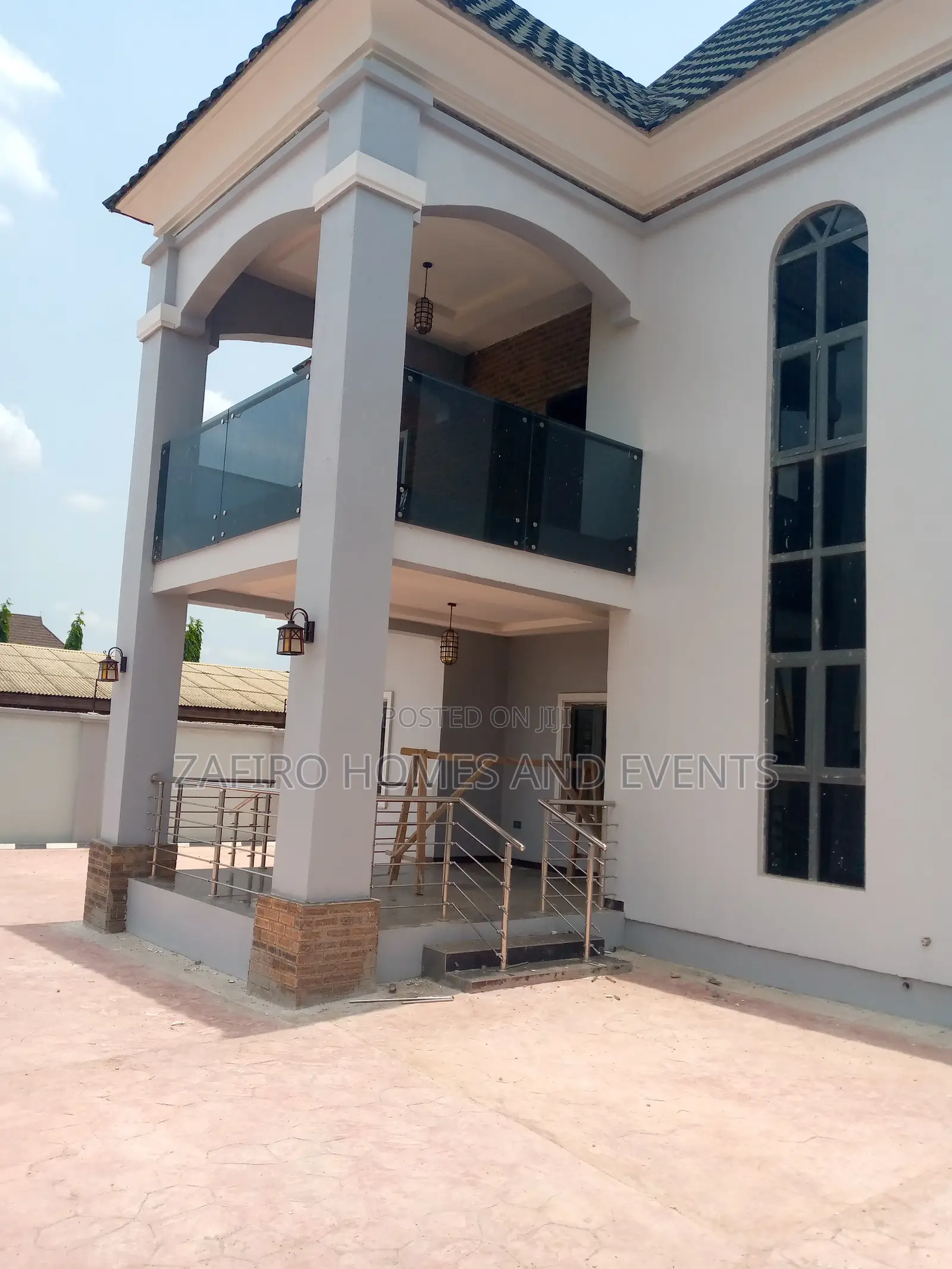 5bdrm Duplex in International Cards, Oluyole Estate for sale in Oluyole Estate