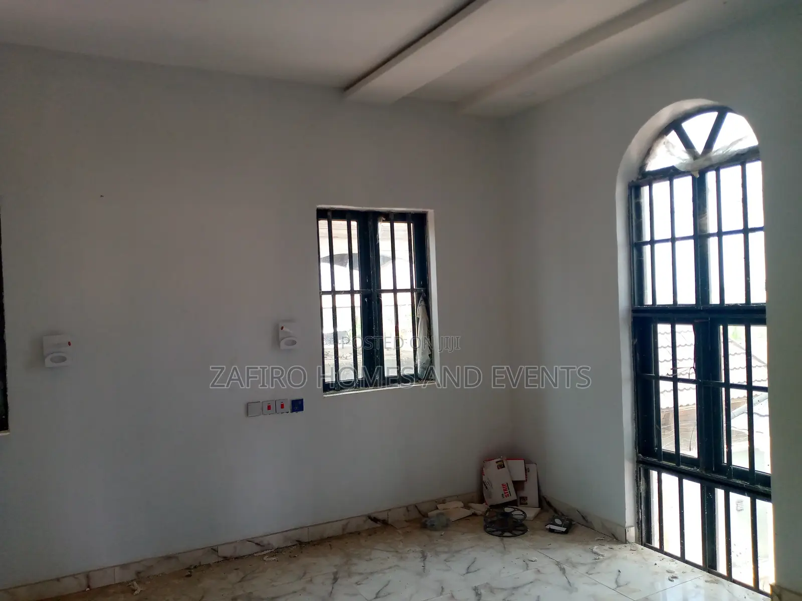 5bdrm Duplex in International Cards, Oluyole Estate for sale in Oluyole Estate