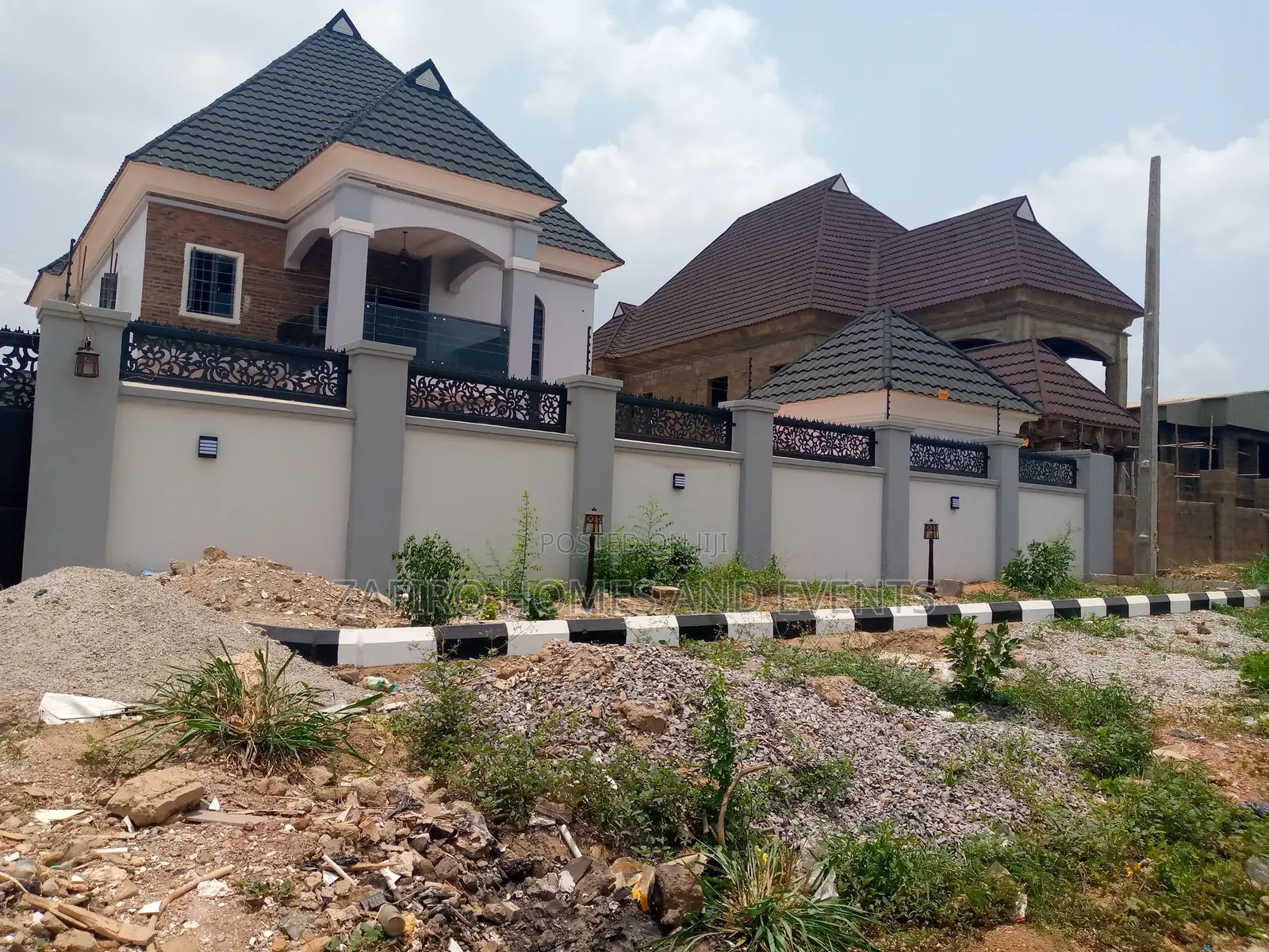 5bdrm Duplex in International Cards, Oluyole Estate for sale in Oluyole Estate