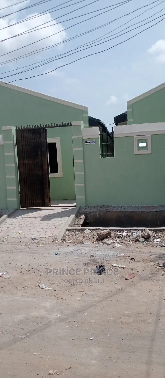 Mini Flat in Surulere for rent in Surulere