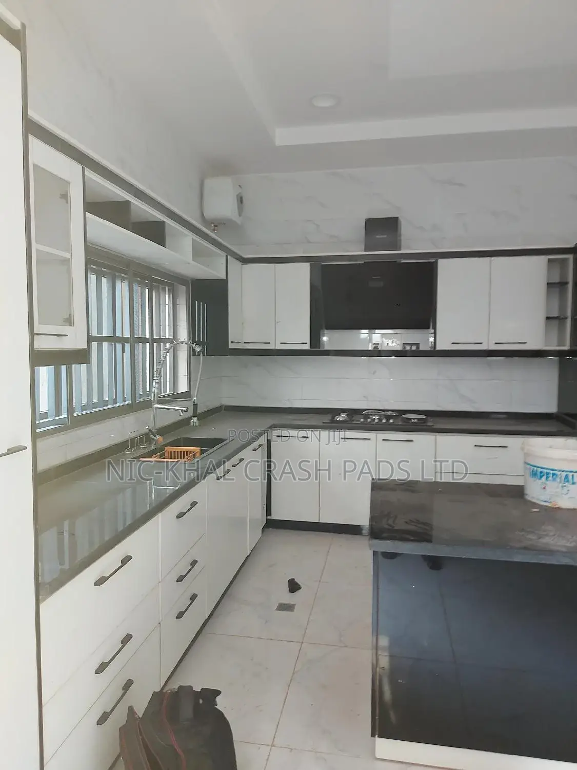 Functional 5bedrm Duplex,Secured Estate in Guzape for Sale in Guzape District