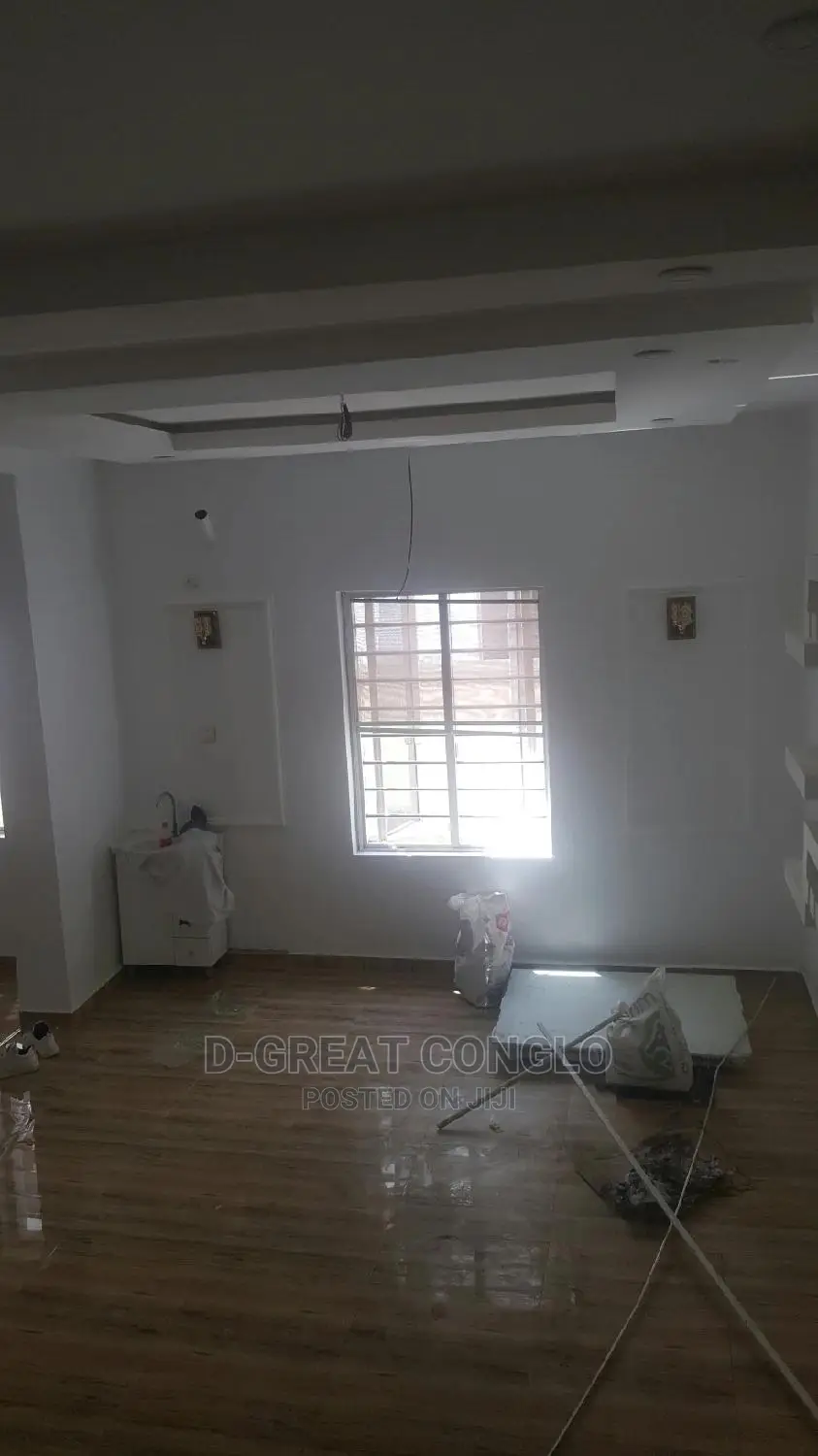 6bdrm Duplex in Gra Asaba, Oshimili South for sale in Oshimili South