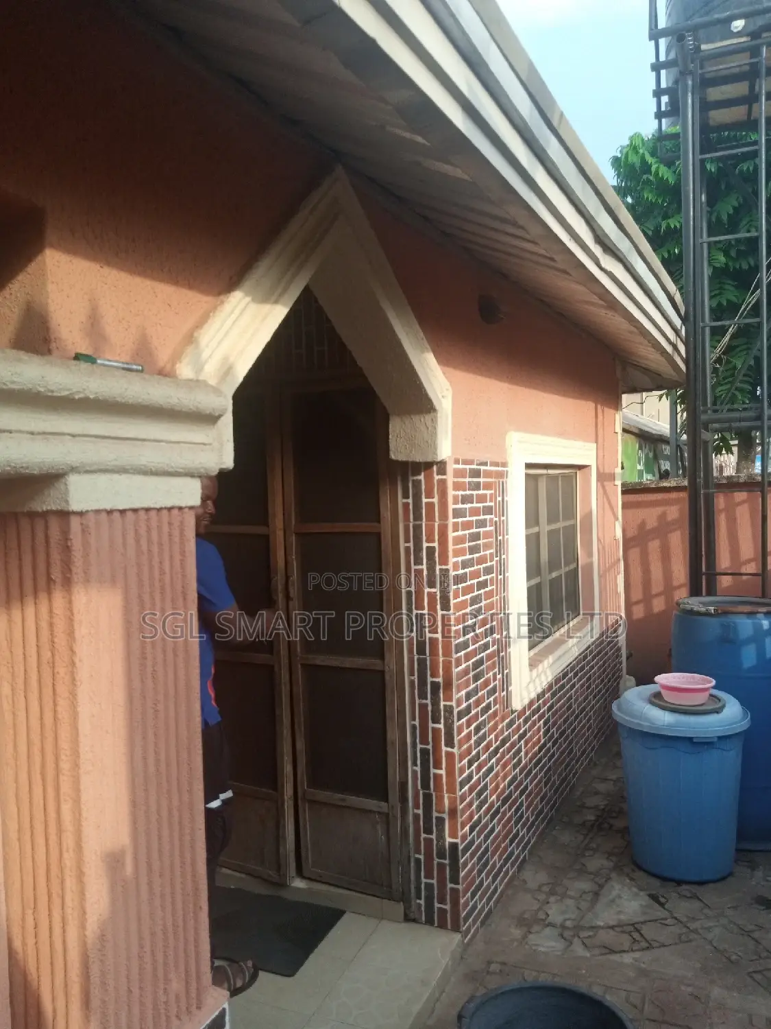 3bdrm Apartment in Ifite Awka for sale in Awka