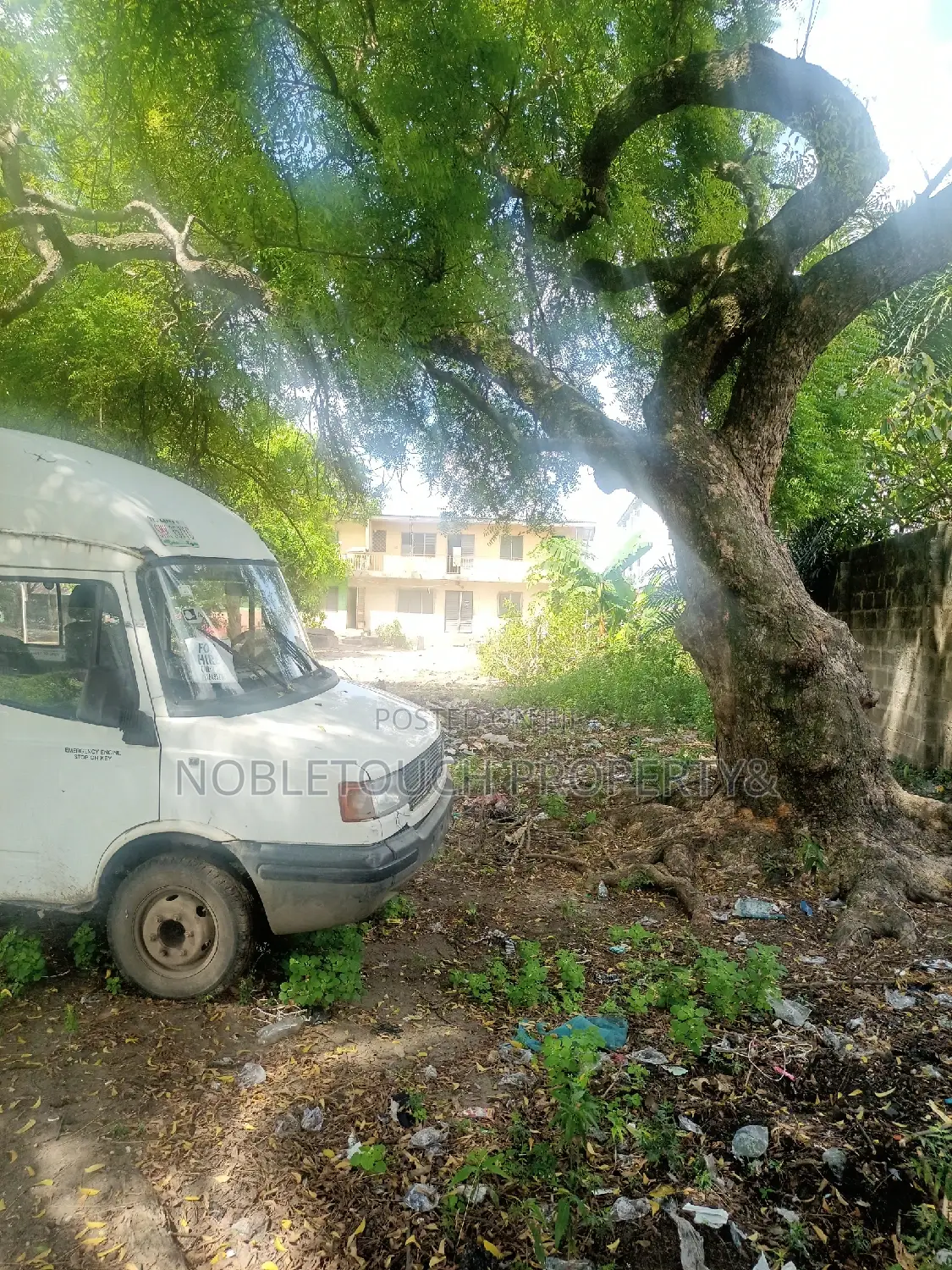 (48plots)8acres Along ECOWAS Road Iyana Isashi Ojo in Alaba