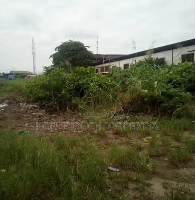 12plots (2acres) at Lekki Epe Express Way in Off Lekki-Epe Expressway