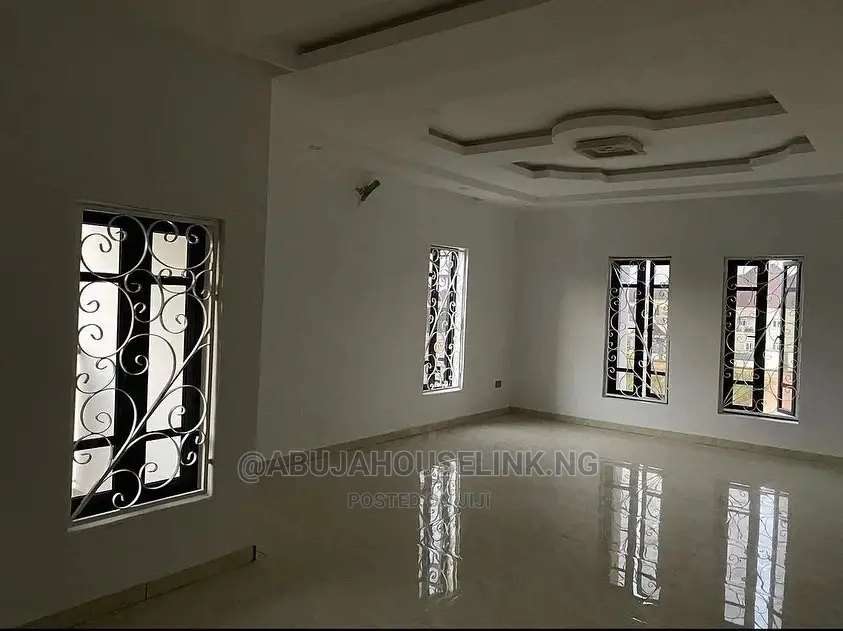 Furnished 5bdrm Duplex in Efab Metropolis, Karsana for sale in Karsana