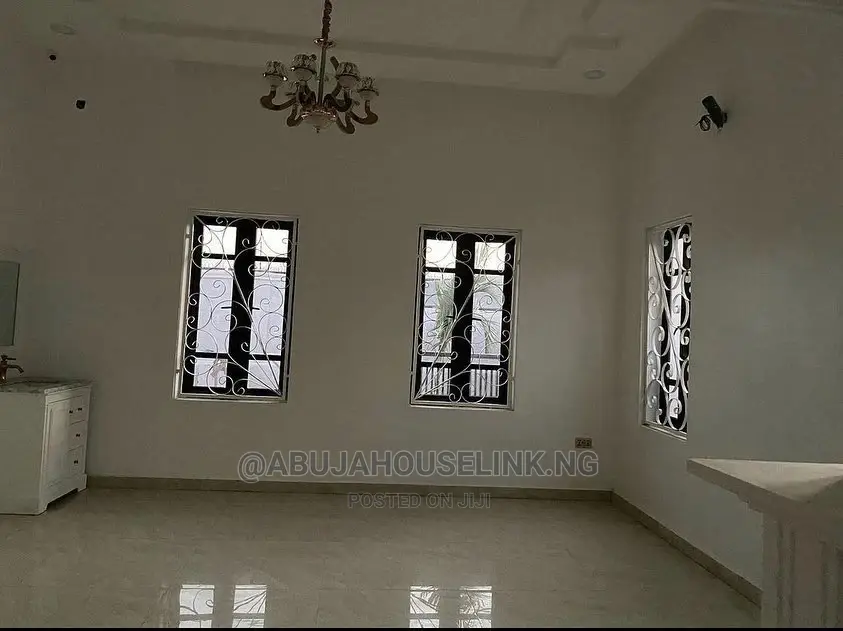Furnished 5bdrm Duplex in Efab Metropolis, Karsana for sale in Karsana