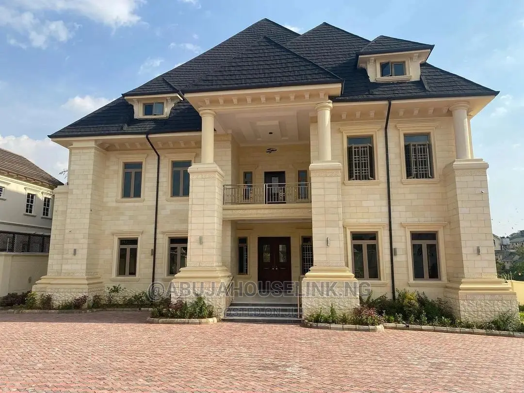 Furnished 8bdrm Mansion in Maitama Abuja for sale in Maitama