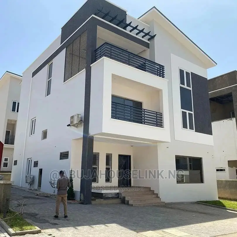 Furnished 5bdrm Duplex in Wuye And Lifecamp, Jabi for sale in Jabi