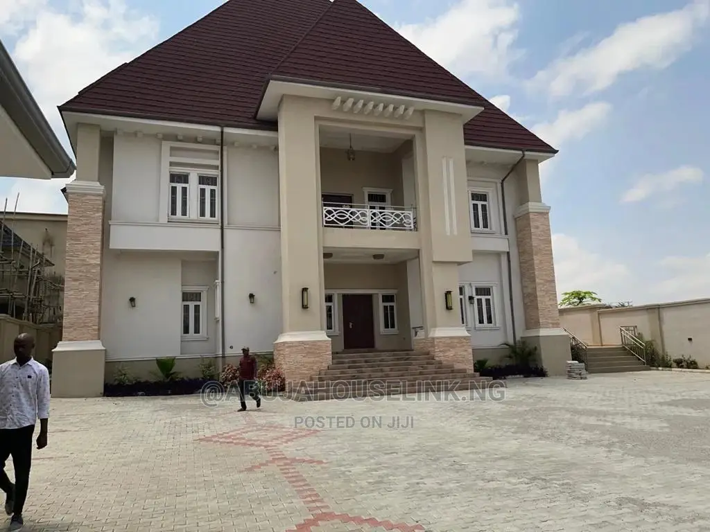 Furnished 9bdrm Duplex in 69 Road Gwarimpa, Gwarinpa for sale in Gwarinpa