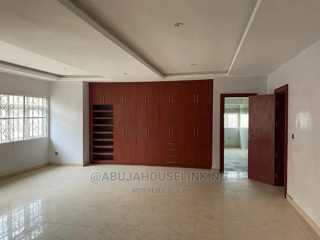 Furnished 9bdrm Duplex in 69 Road Gwarimpa, Gwarinpa for sale in Gwarinpa