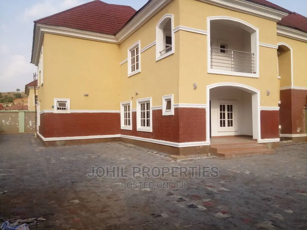 4bdrm Duplex in Guzape District for sale in Guzape District