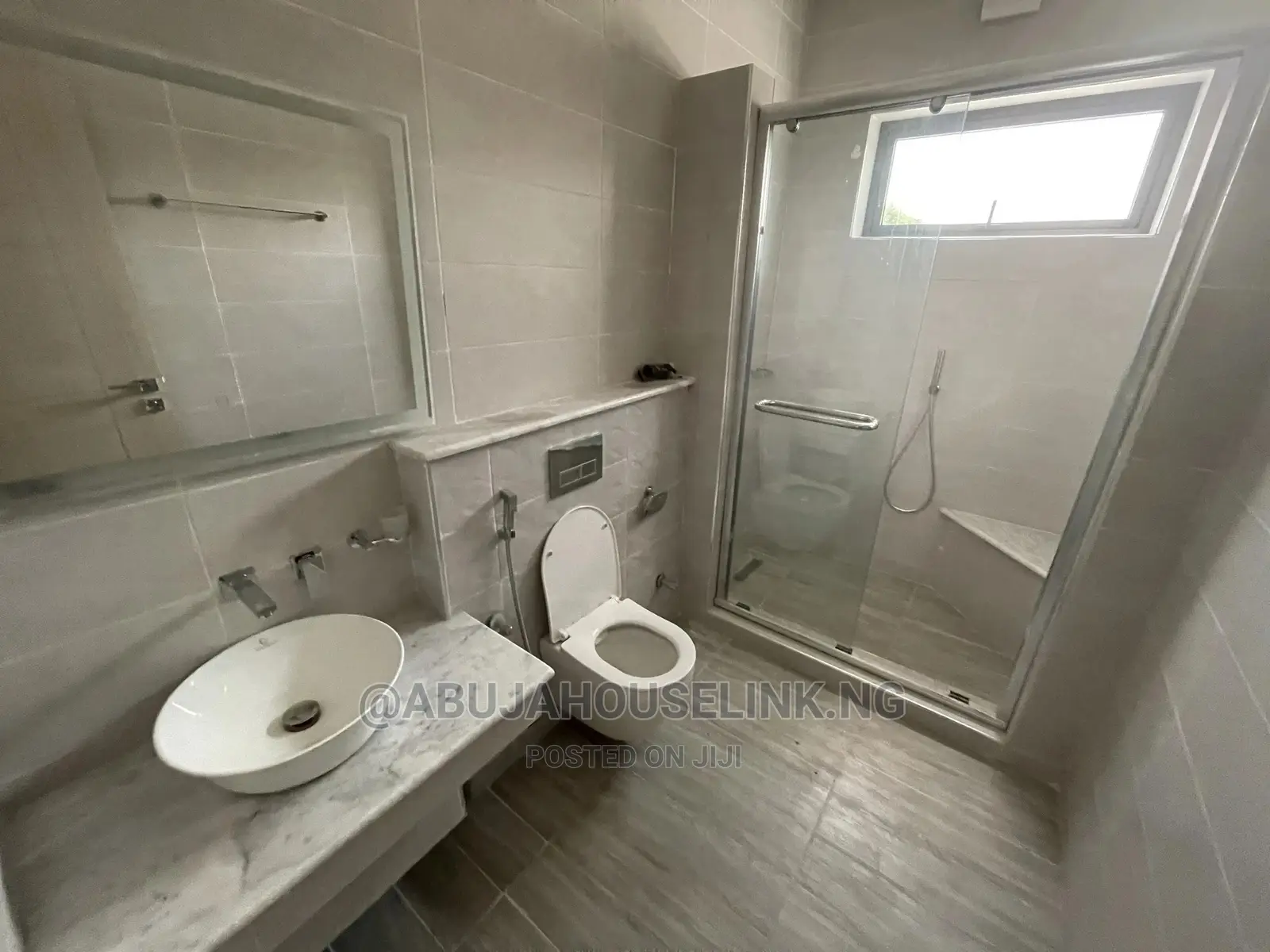 Furnished 4bdrm Duplex in Guzape Abuja for sale in Guzape District