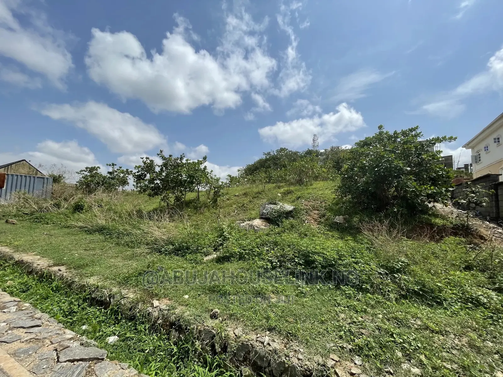 Plots of Land With Certificate of Occupancy in Guzape District