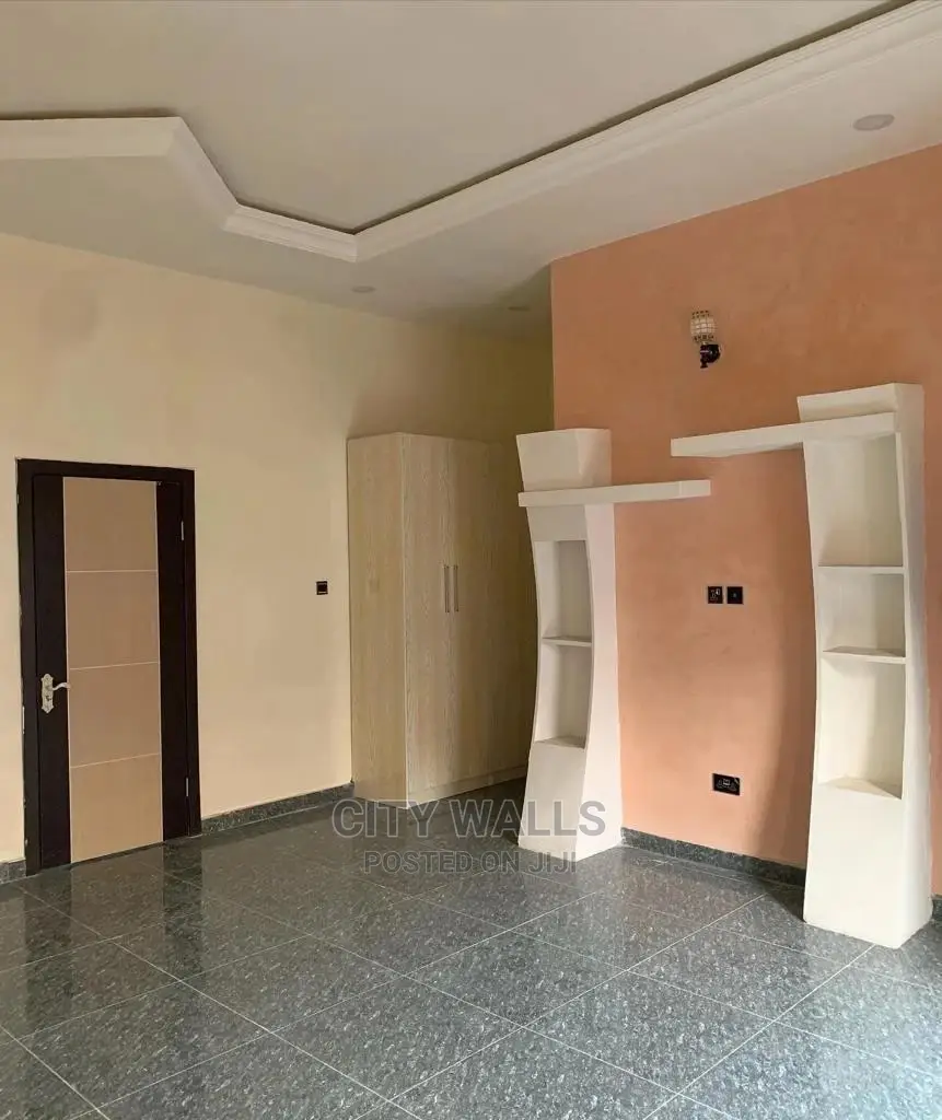 4bdrm Townhouse/Terrace in Leon Homes, Chevron for Sale in Chevron