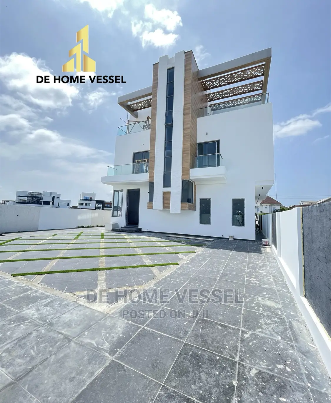 5bdrm House in Lekki for Sale in Lekki