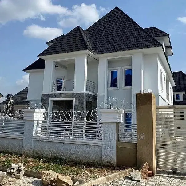 6bdrm Duplex in Efab Metropolis, Gwarinpa for sale in Gwarinpa