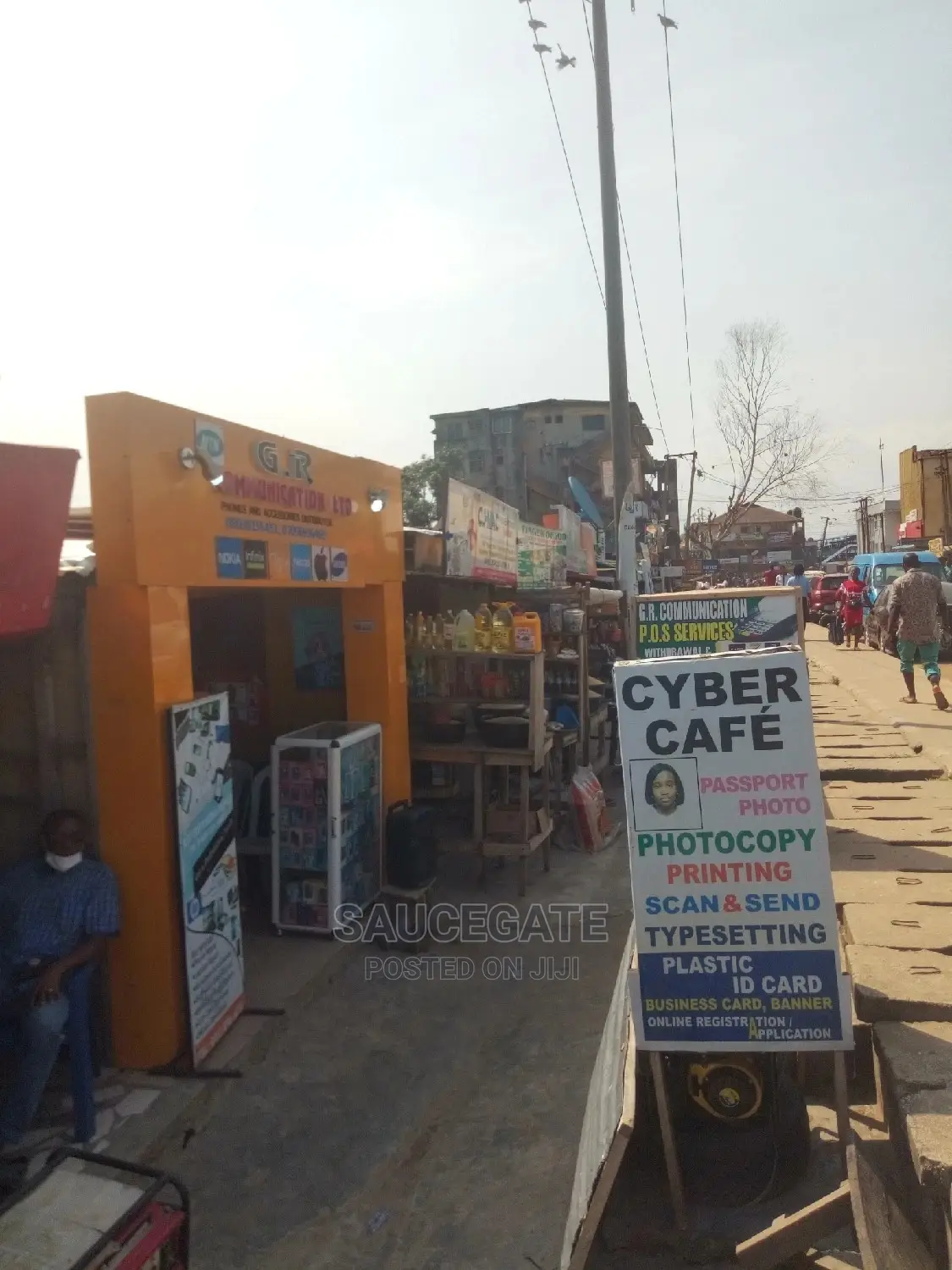 Big Shop to Let in Amuwo Odofin in Amuwo-Odofin