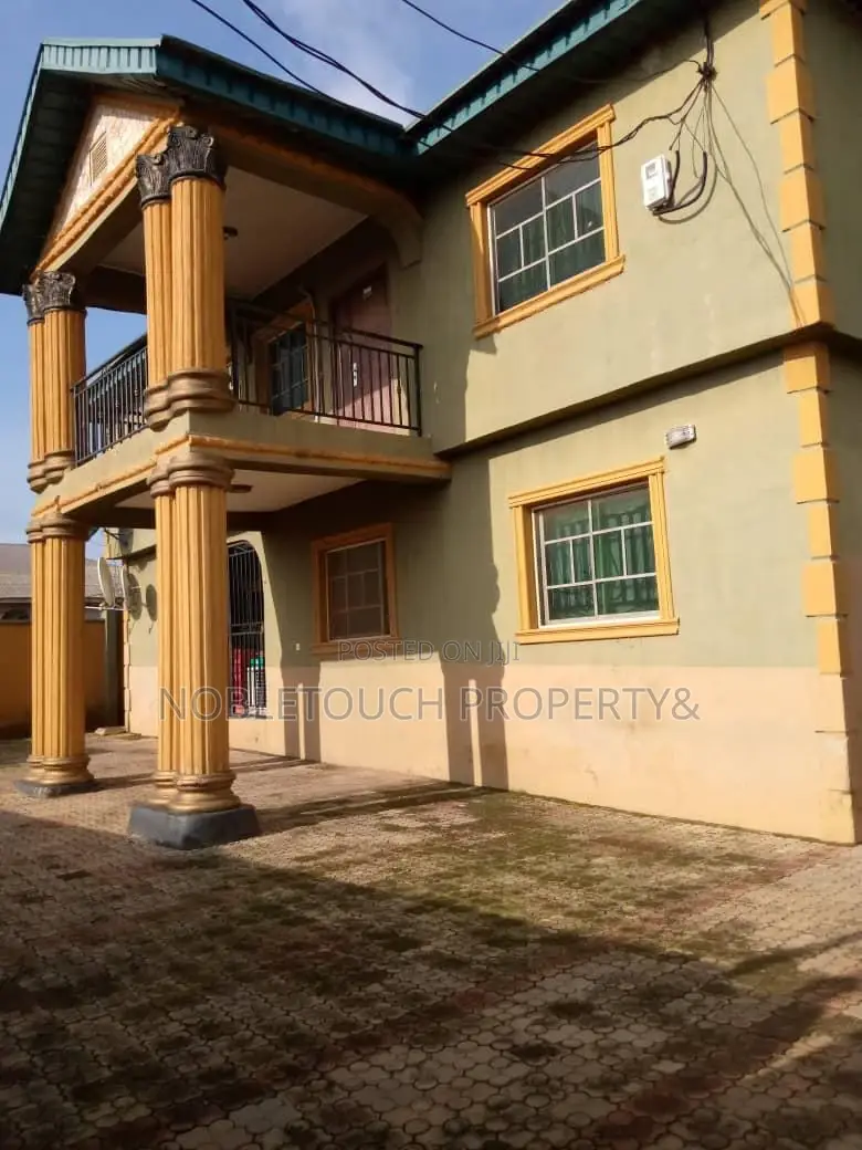3bdrm Block of Flats in Adiyan Alagbado, Ifo for sale in Ifo
