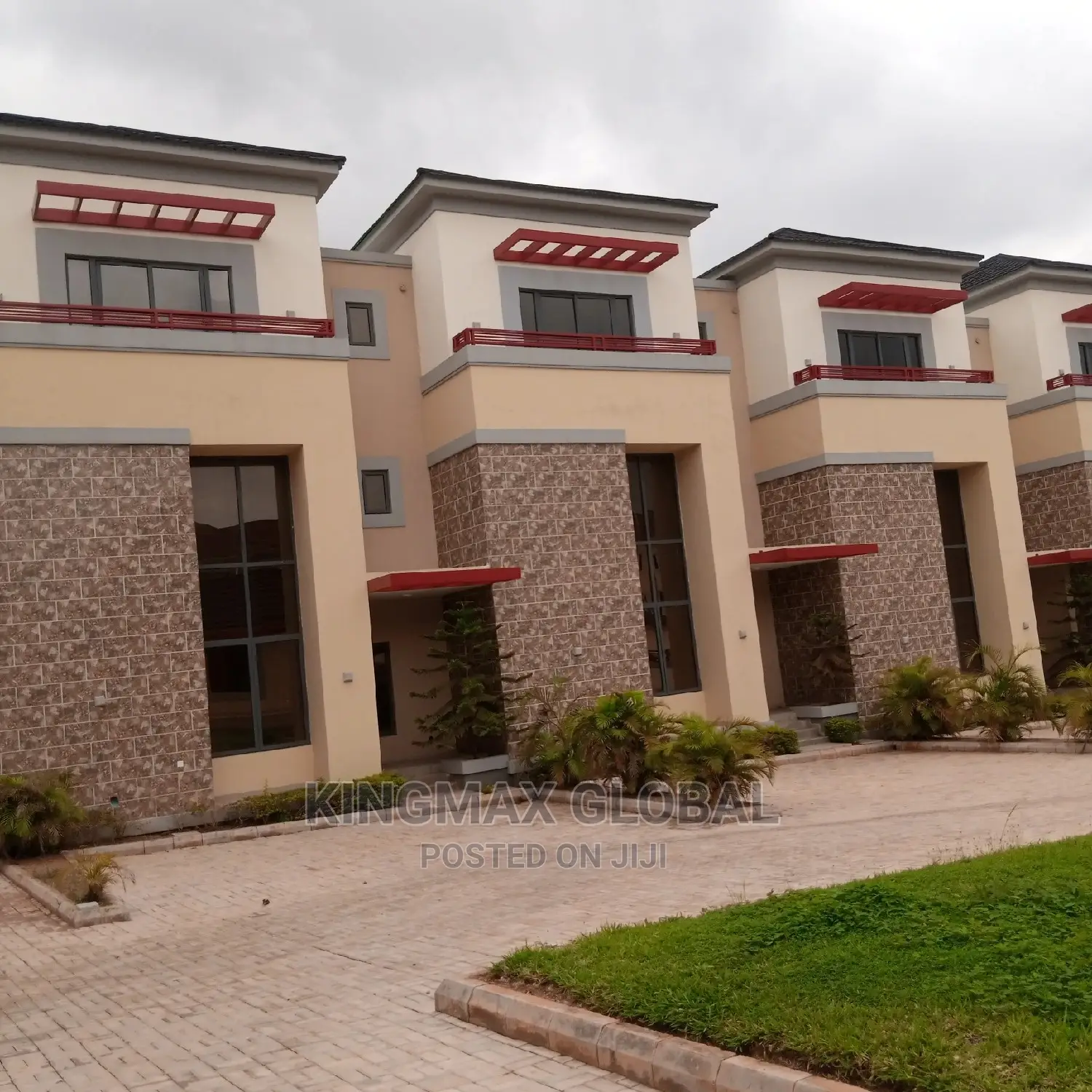 4bdrm Duplex in Katampe for Sale in Katampe