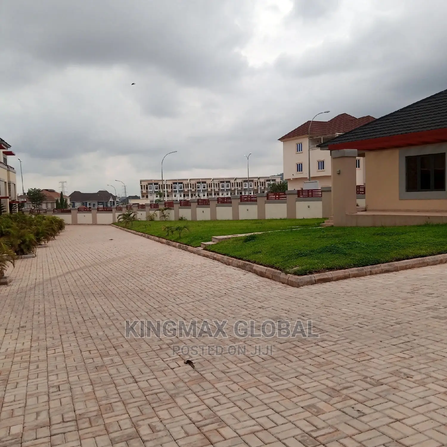 4bdrm Duplex in Katampe for Sale in Katampe