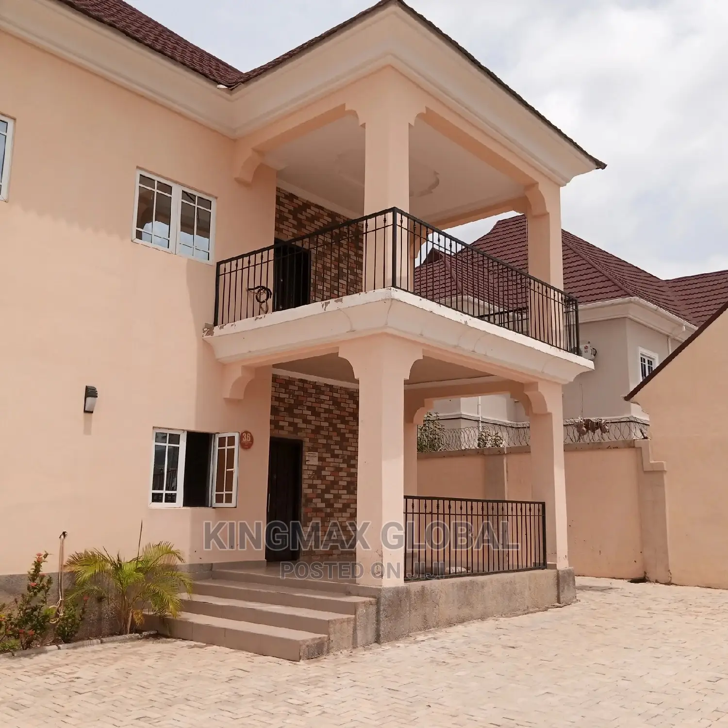 6bdrm Duplex in Gwarinpa for sale in Gwarinpa
