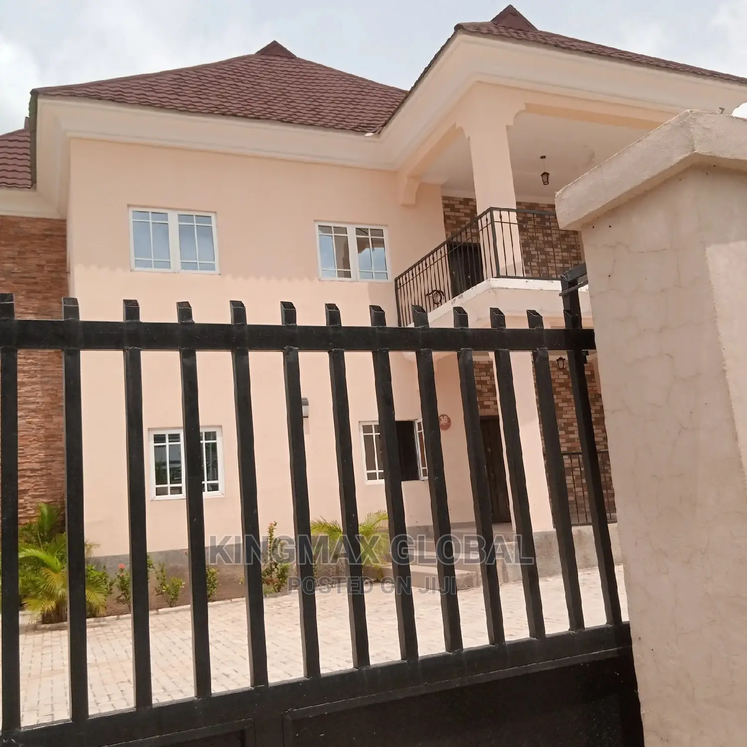6bdrm Duplex in Gwarinpa for sale in Gwarinpa