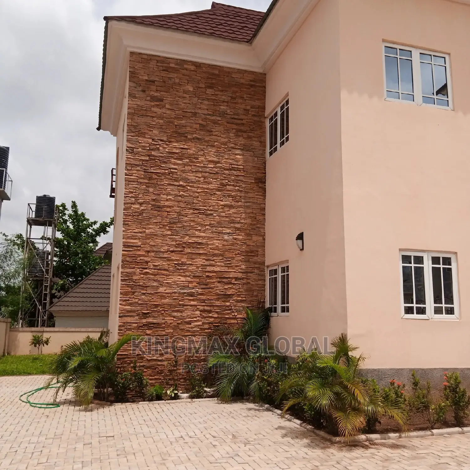 6bdrm Duplex in Gwarinpa for sale in Gwarinpa