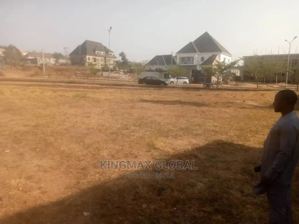 FLAT and Gated 1.2htrs Residential Land in Jabi Tarred Road in Jabi