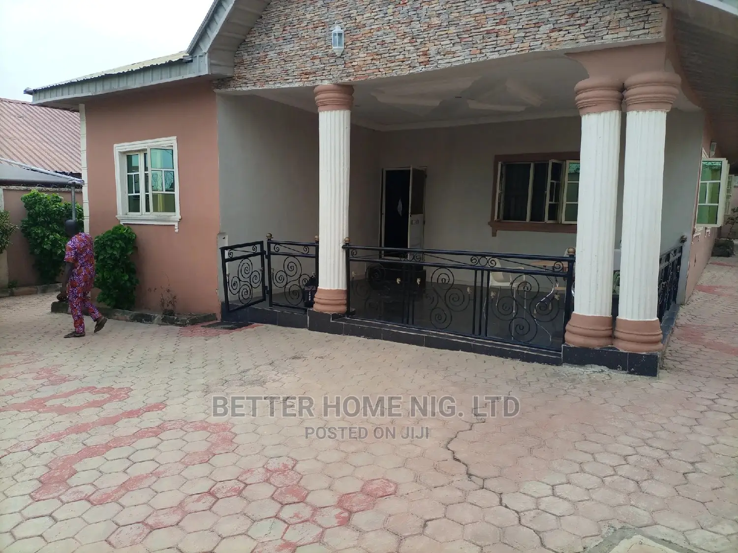 Furnished 4bdrm Bungalow in Peace Estate, Oluyole for sale in Oluyole
