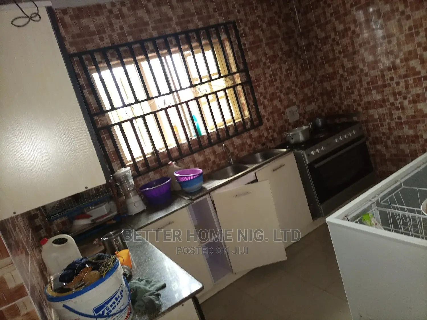 Furnished 4bdrm Bungalow in Peace Estate, Oluyole for sale in Oluyole