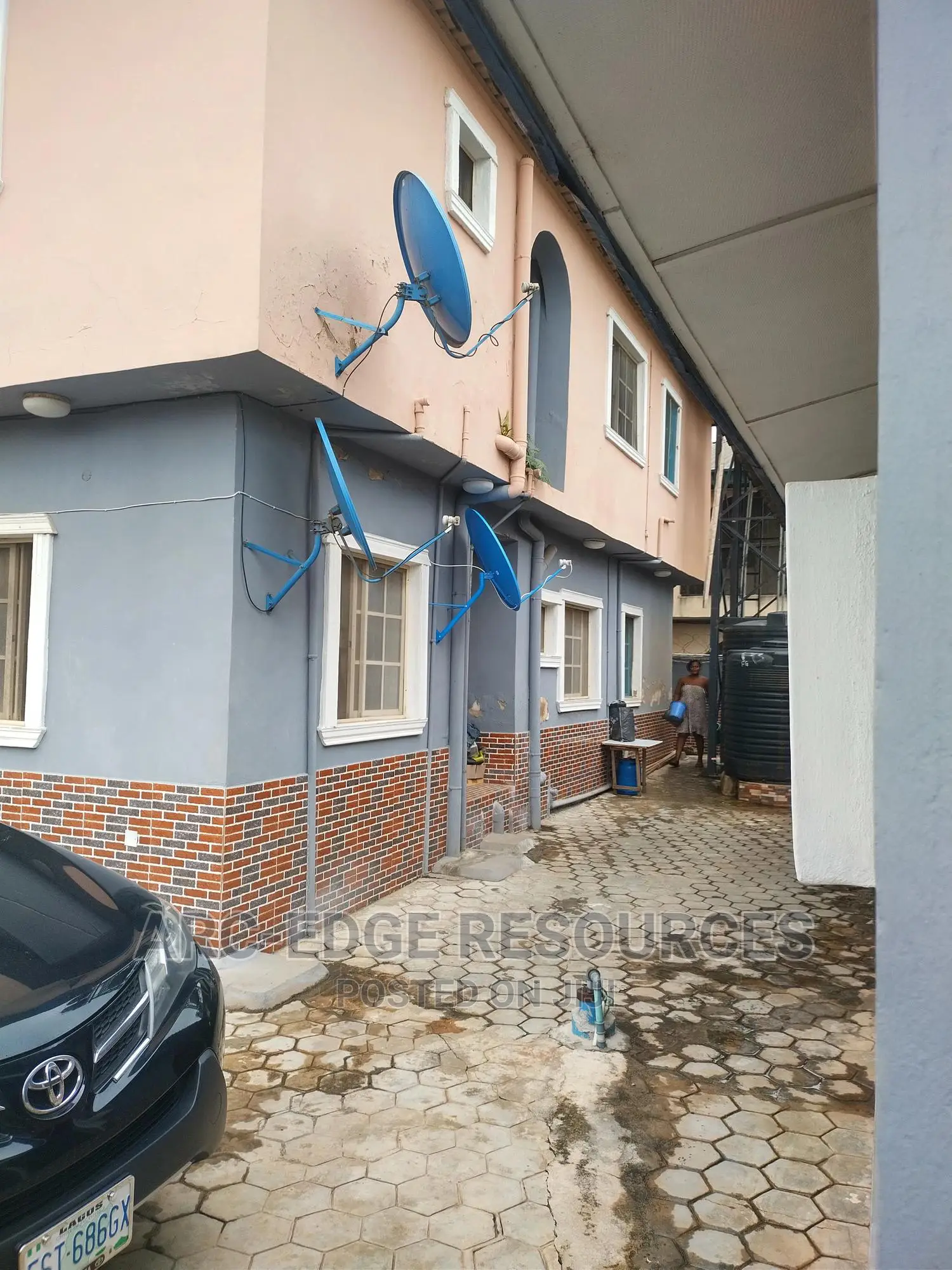 3bdrm Block of Flats in Ago Palace for Sale in Ago Palace