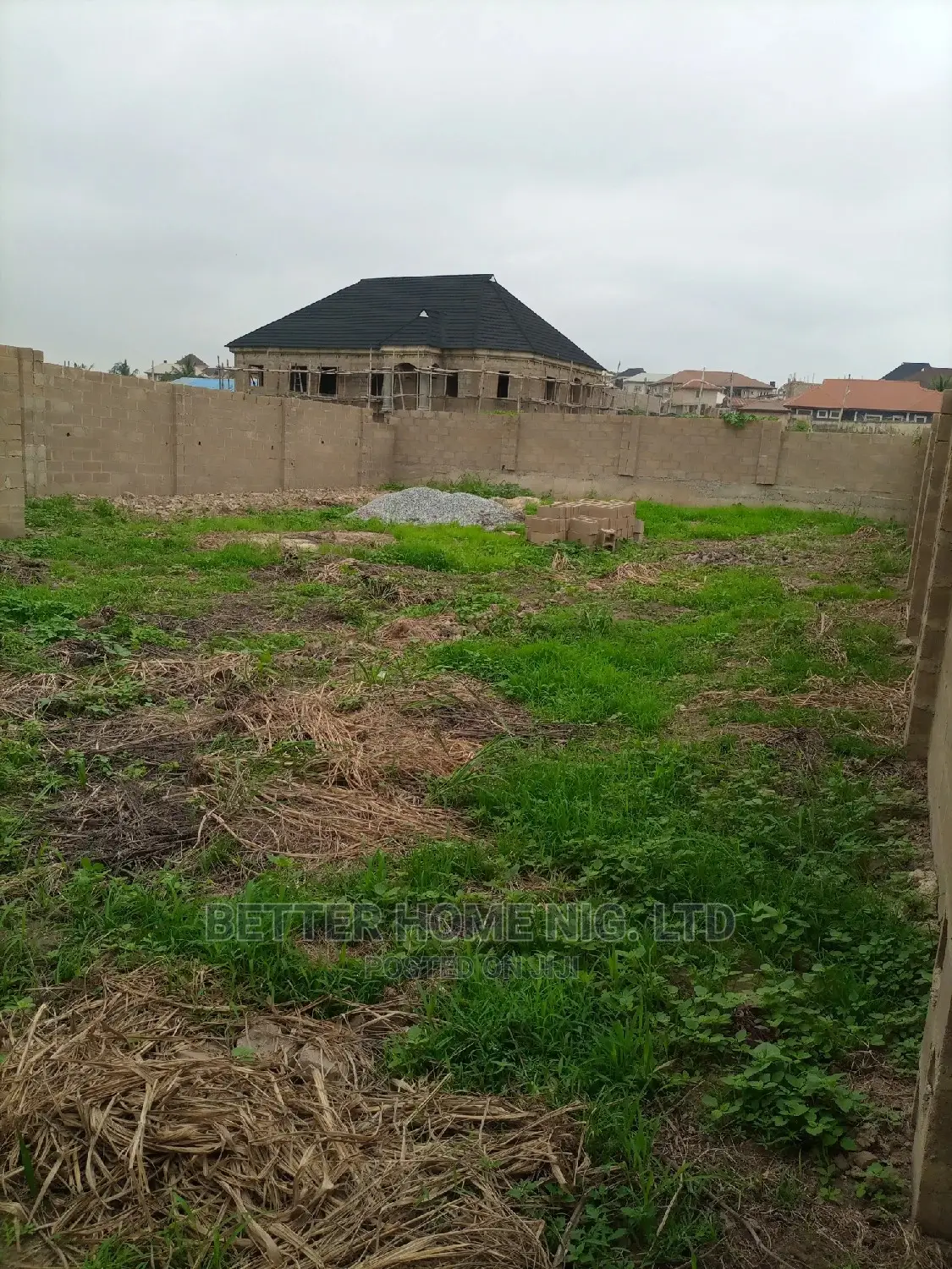 Plot of Land for Sale in an Estate With Relevant Documents in Oluyole