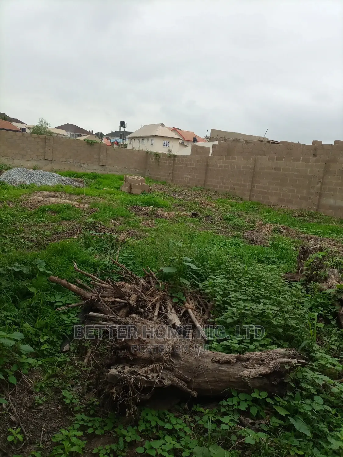 Plot of Land for Sale in an Estate With Relevant Documents in Oluyole