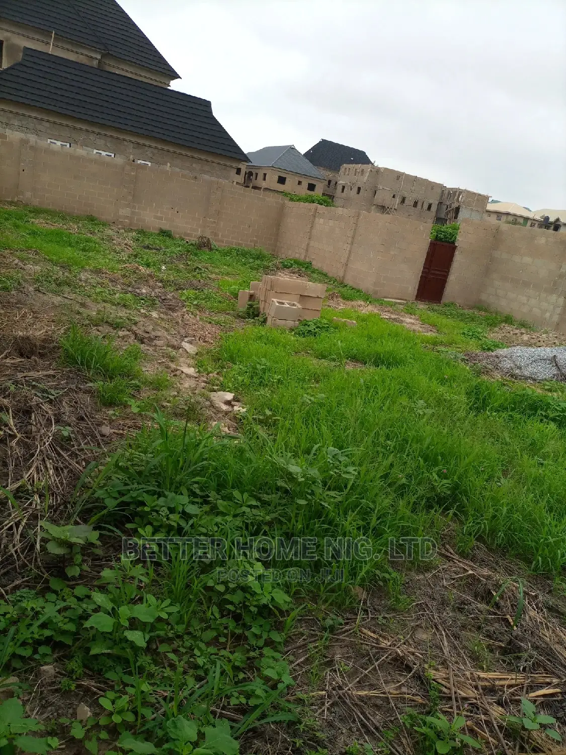 Plot of Land for Sale in an Estate With Relevant Documents in Oluyole