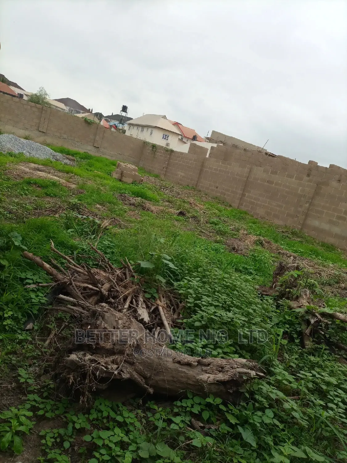 Plot of Land for Sale in an Estate With Relevant Documents in Oluyole
