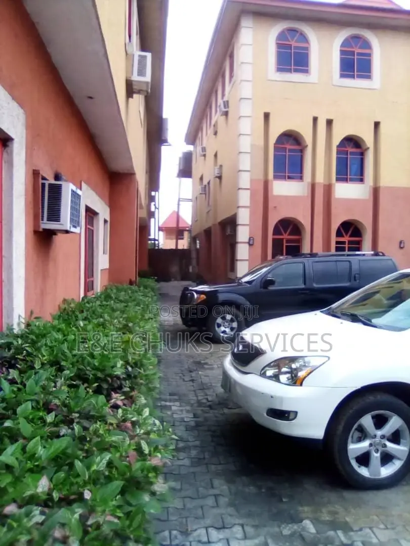 A Standard 29 Rooms Hotel in Portharcourt For Sale in Obio-Akpor