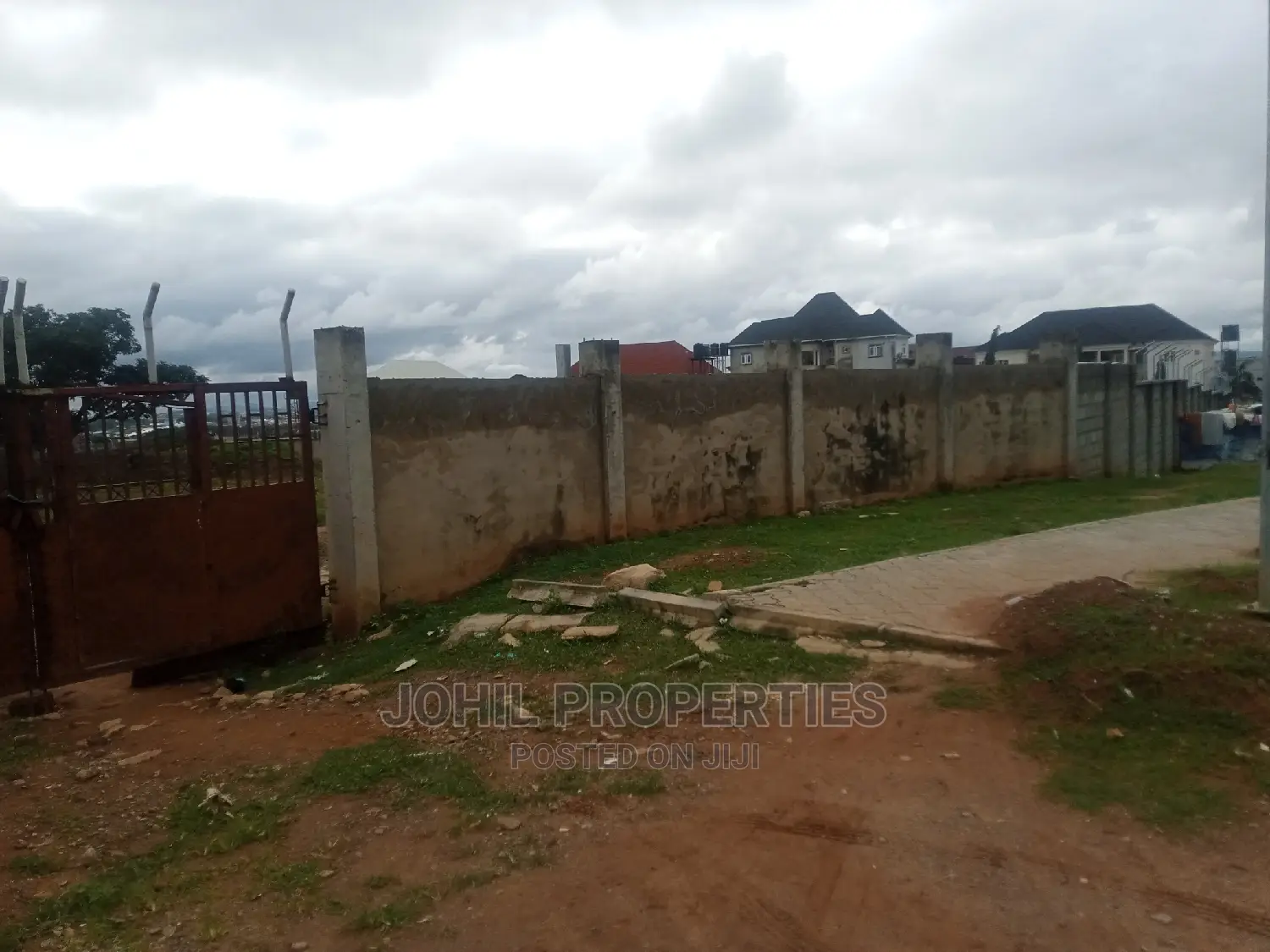8000sqm of School Land for Sale With C of O at Wuye in Wuye