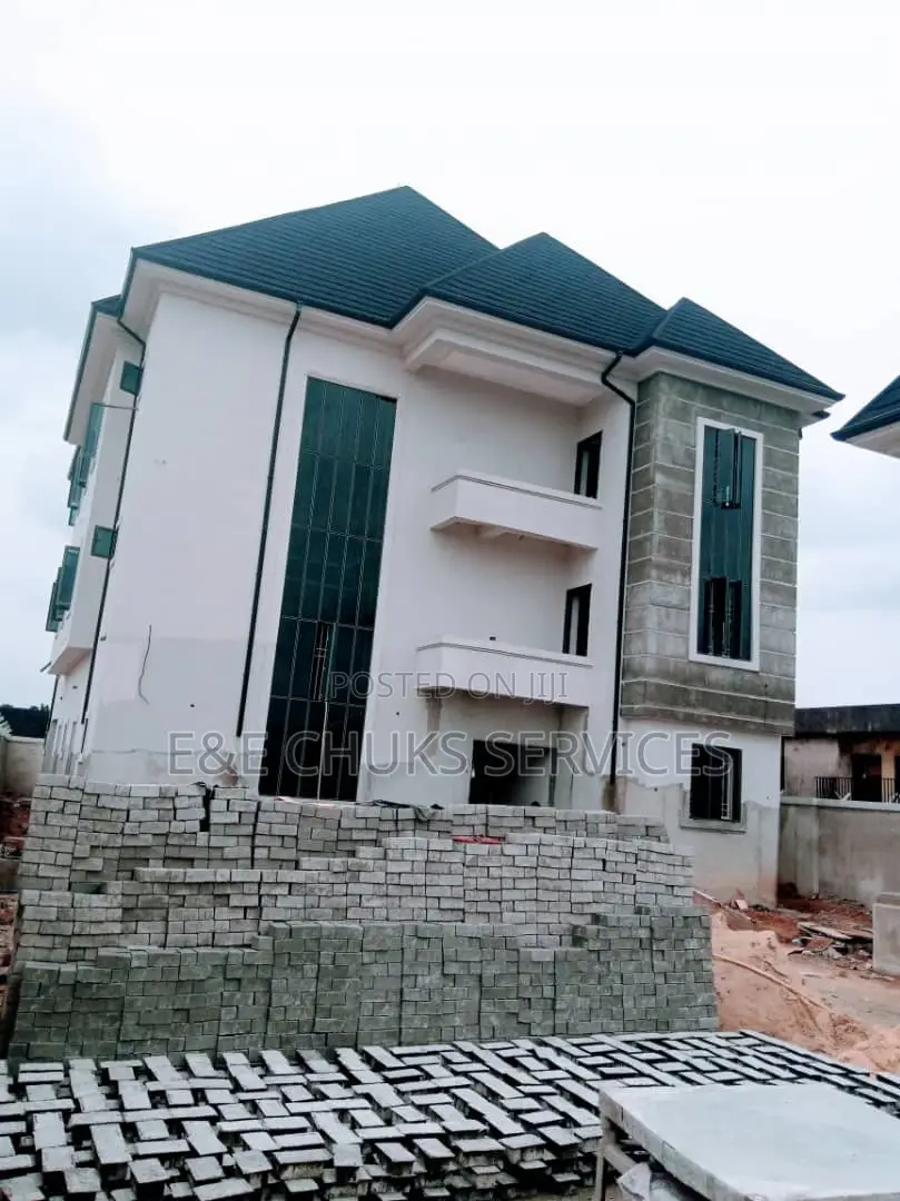 Newly Built Office Complex on Three Floors in Portharcourt in Obio-Akpor